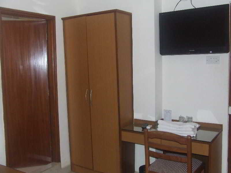 Hotel Brisa Marina Caranzalem Zewnętrze zdjęcie