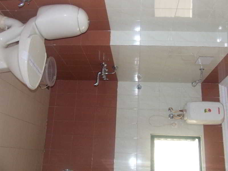Hotel Brisa Marina Caranzalem Zewnętrze zdjęcie